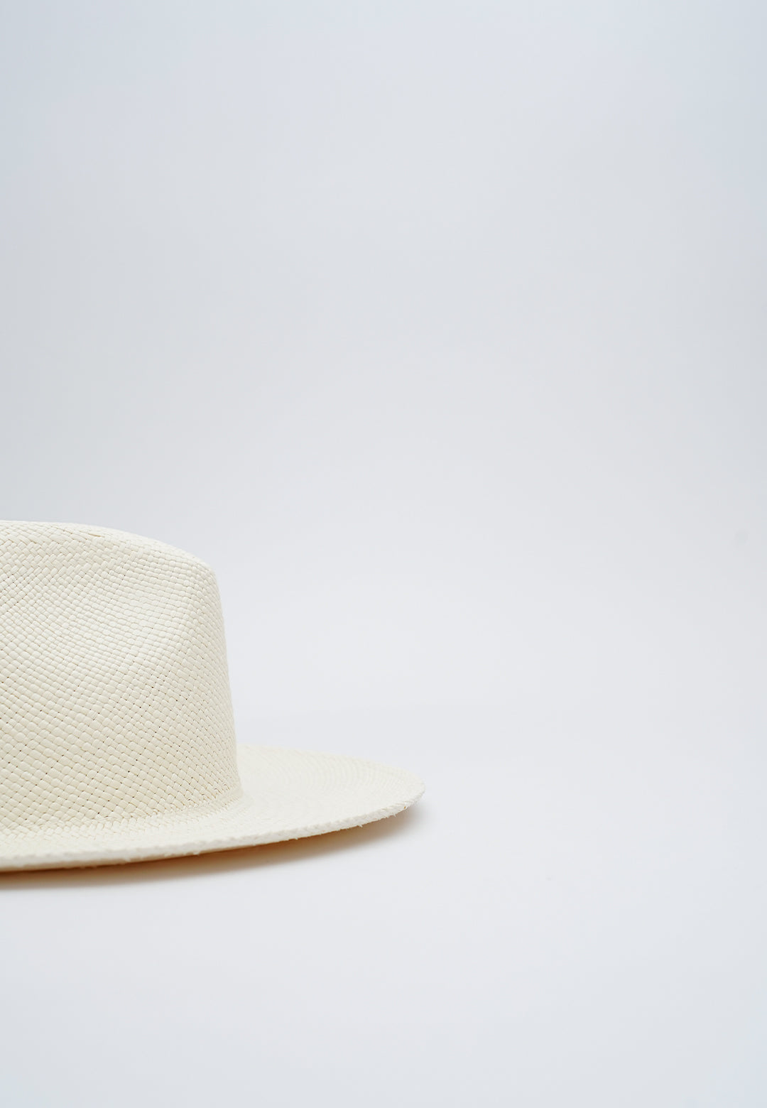 Summer Hat, Straw Hat, Cap, Sommerhut, Damen Strohhut, Strohhut für Männer, Fedora, Sonnenhut, Strandhut, Luxus Hut, luxury summer hat, designer sun hat,NTHIRTYTHREE PURE STRAW OYSTER Panama Strohhut, Panama Strawhat, summer hat, n33 hat, headwear, Fedora, hand woven hat, hat made in italy, straw hat for men, straw hat for women, beach hat, sun hat, Borsalino, Stetson, nick fouquet, Prada, Gucci. Louis Vuitton Fedora Hat, Pharrell Williams Hat