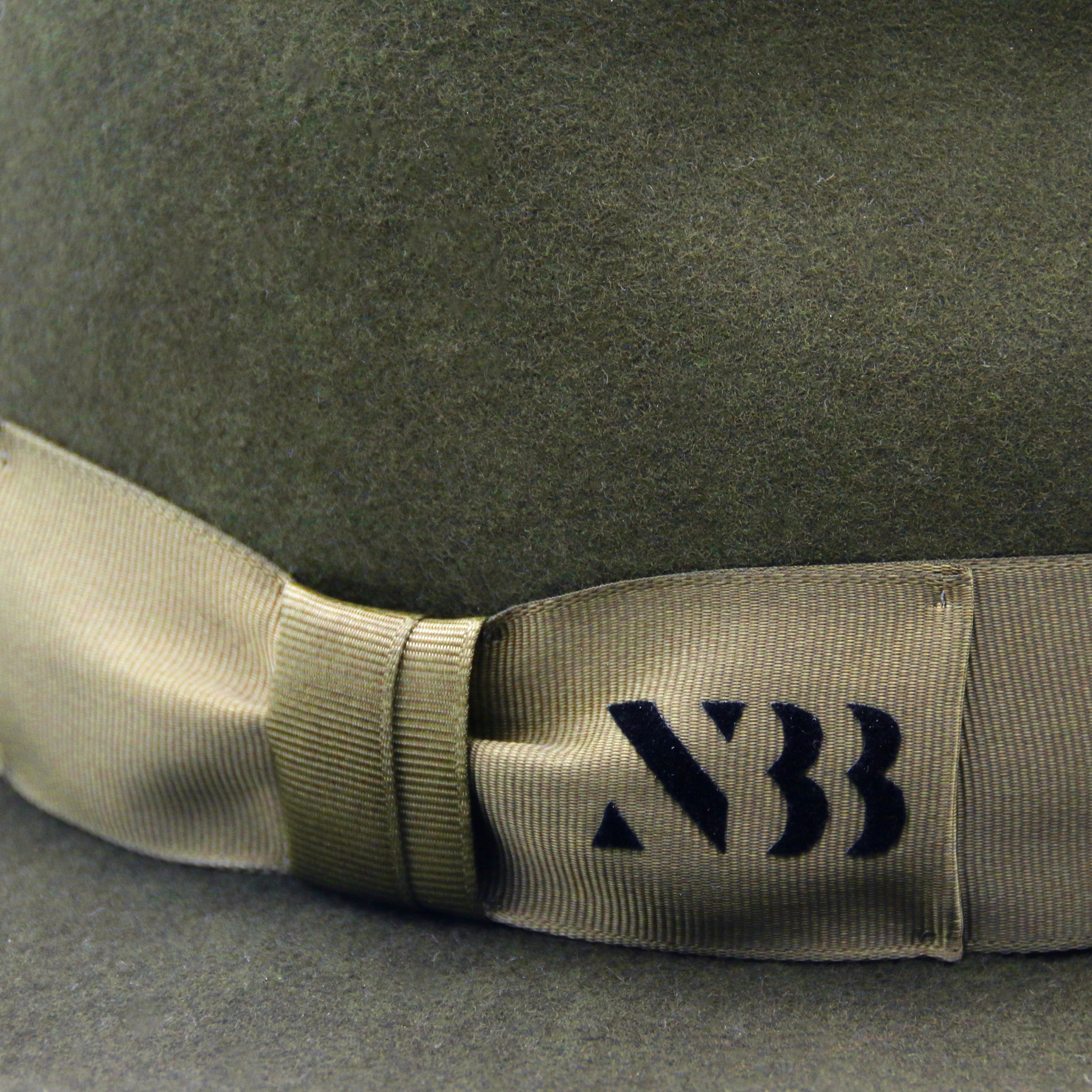 NTHIRTYTHREE TILBY HAT OLIVE GREEN